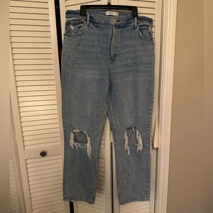 Abercrombie & Fitch Light Blue Distressed 90s Straight Jeans
